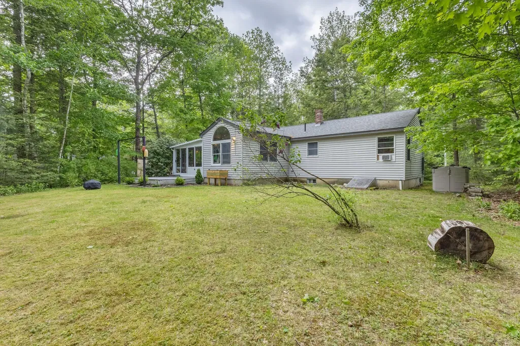 11 Frost Brook Lane Freeport ME 04032