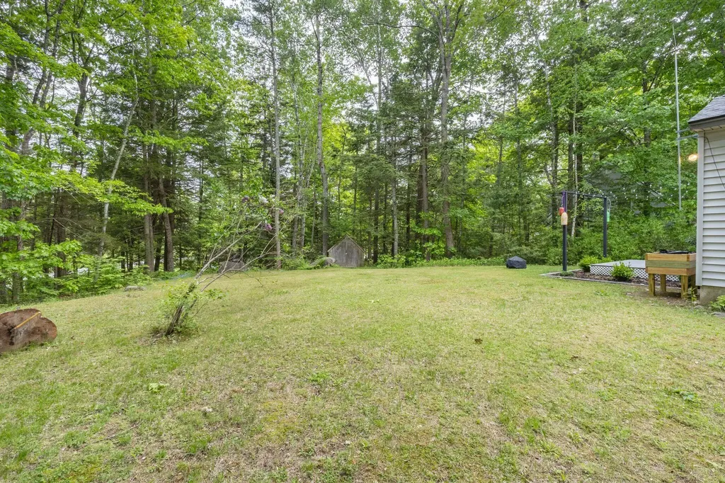 11 Frost Brook Lane Freeport ME 04032