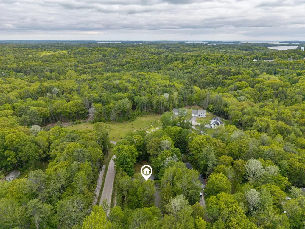 11 Frost Brook Lane Freeport ME 04032
