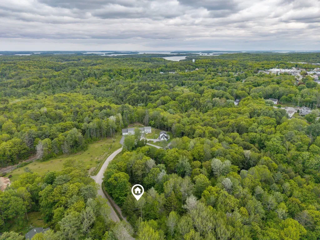 11 Frost Brook Lane Freeport ME 04032