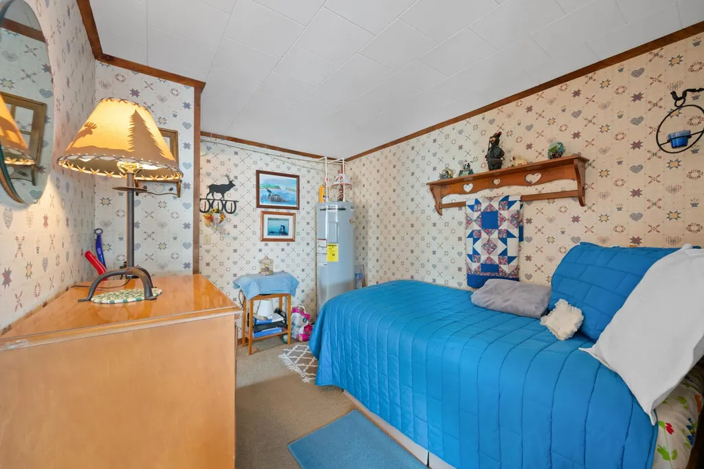 212 Sibley Road Burlington ME 04417
