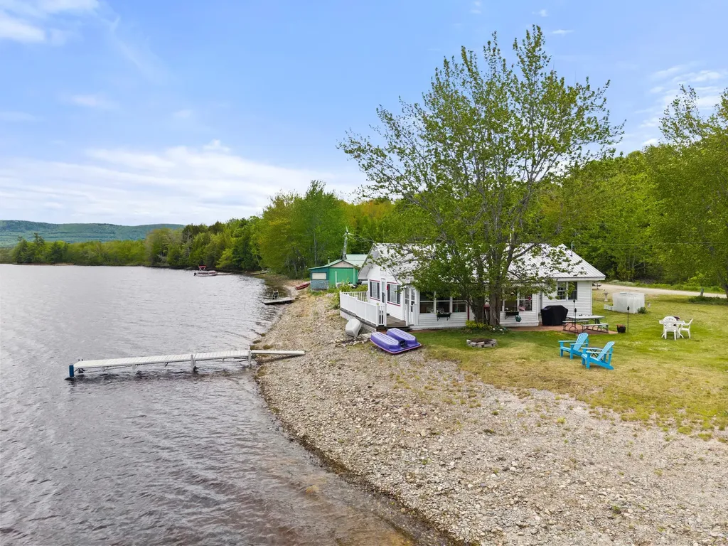 212 Sibley Road Burlington ME 04417