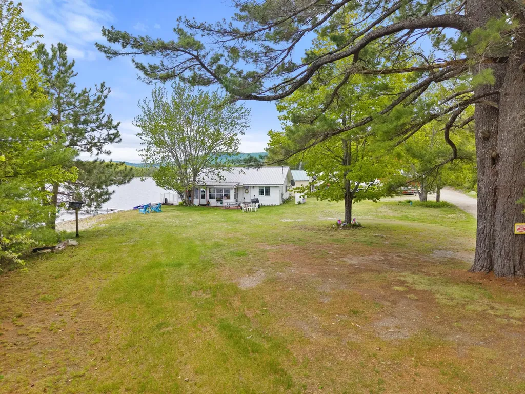 212 Sibley Road Burlington ME 04417
