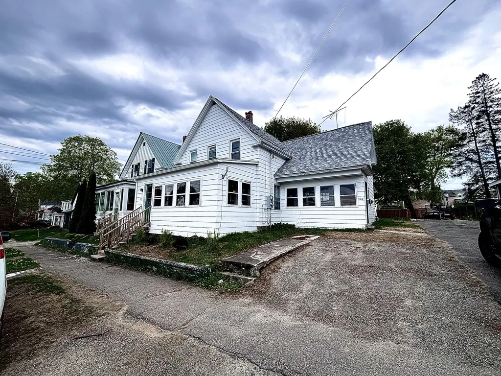 94 Lincoln Street Millinocket ME 04462