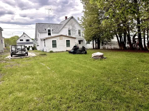 94 Lincoln Street Millinocket ME 04462