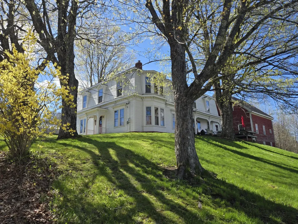 9 Academy Hill Road East Machias ME 04630