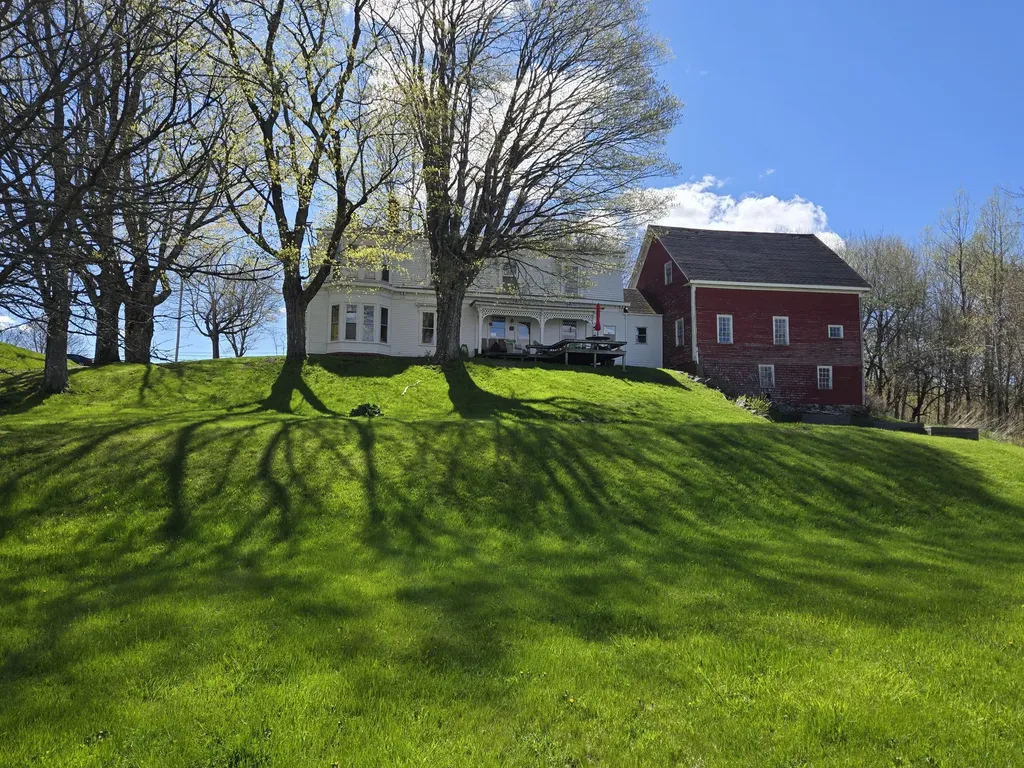 9 Academy Hill Road East Machias ME 04630