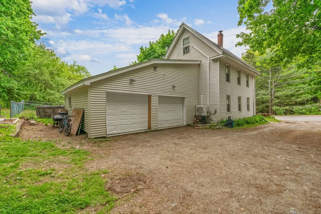 26 Island Avenue Orono ME 04473