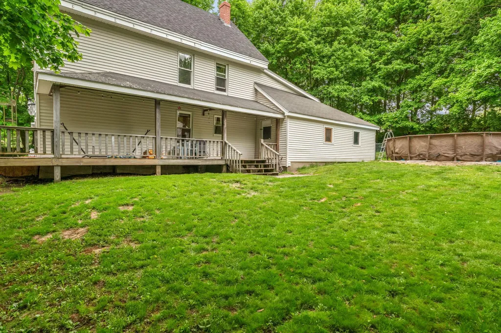26 Island Avenue Orono ME 04473
