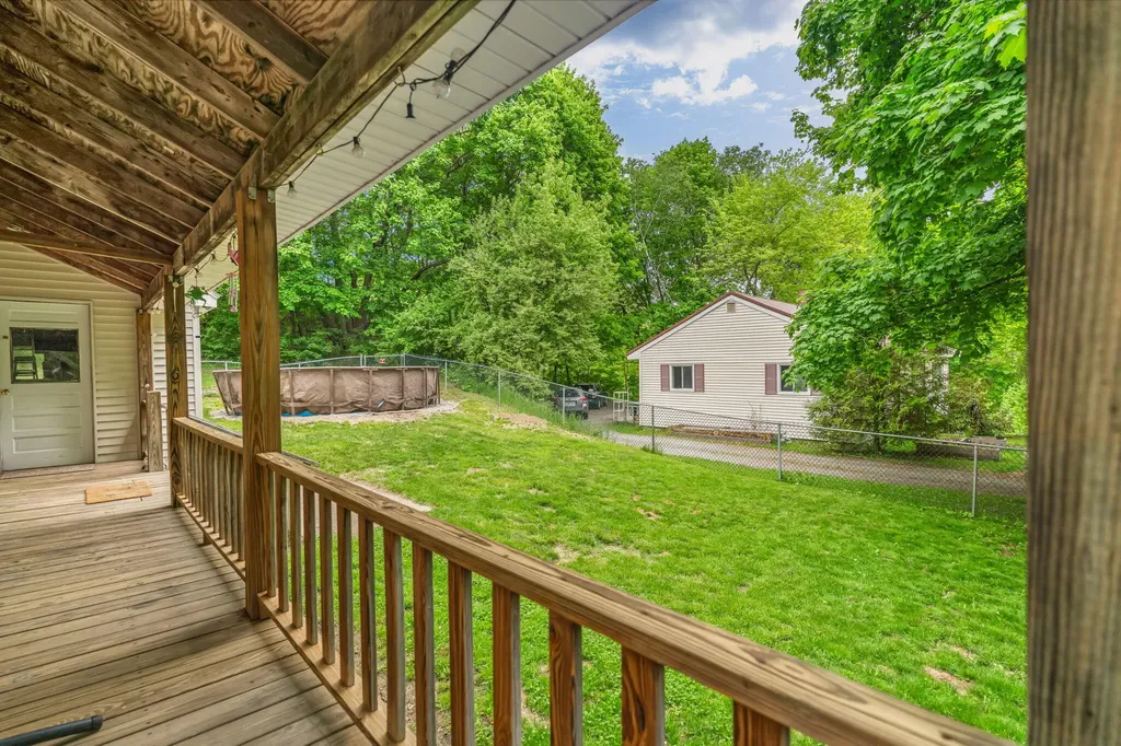 26 Island Avenue Orono ME 04473