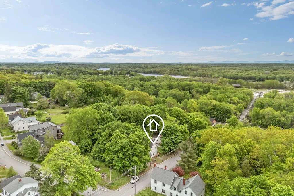 26 Island Avenue Orono ME 04473