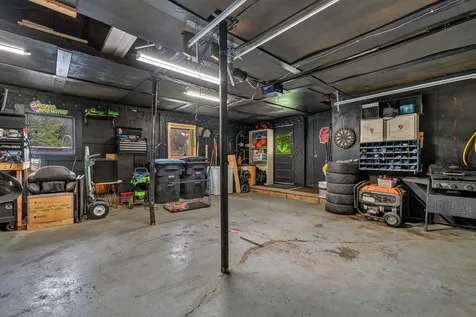 26 Island Avenue Orono ME 04473