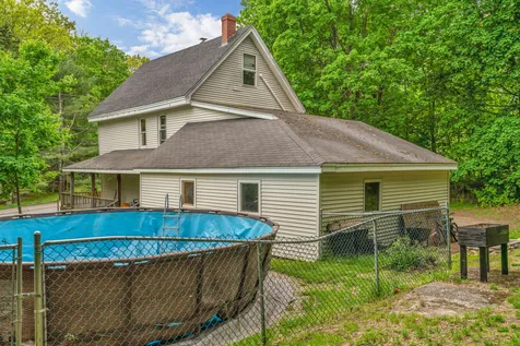 26 Island Avenue Orono ME 04473