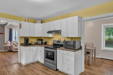 26 Island Avenue Orono ME 04473
