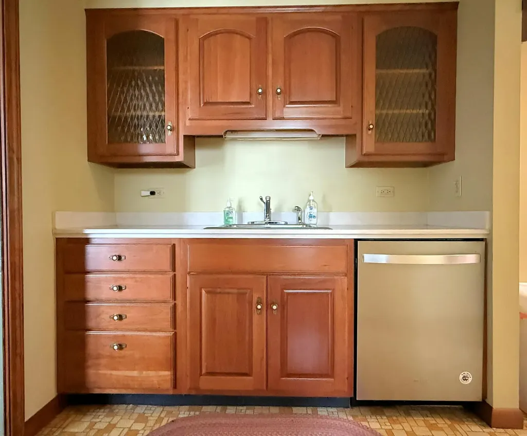 12 Lincoln Street Rockland ME 04841
