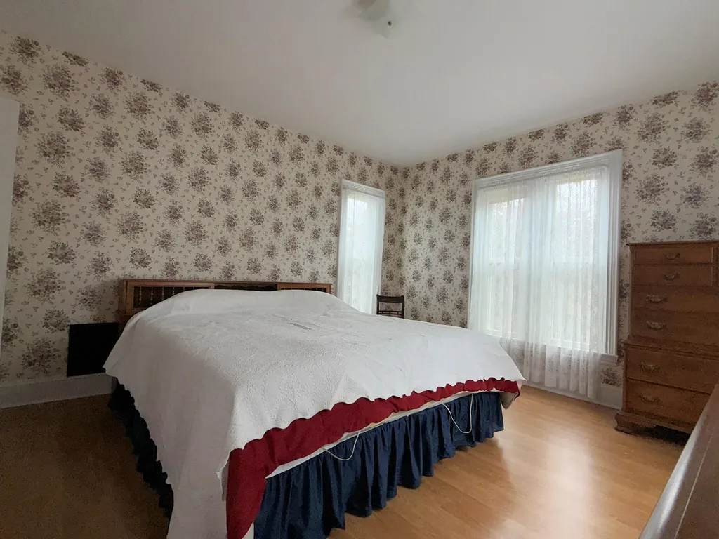 12 Lincoln Street Rockland ME 04841