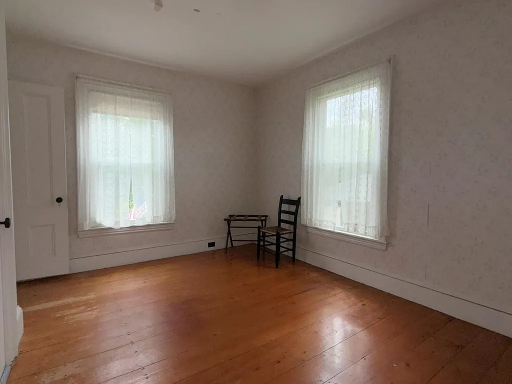 12 Lincoln Street Rockland ME 04841