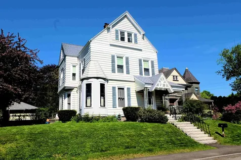 12 Lincoln Street Rockland ME 04841