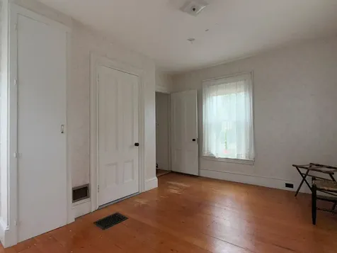 12 Lincoln Street Rockland ME 04841