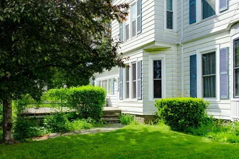 12 Lincoln Street Rockland ME 04841
