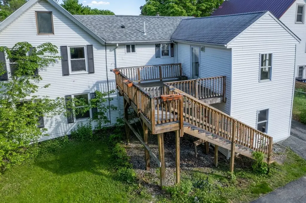 95 7th Street Bangor ME 04401
