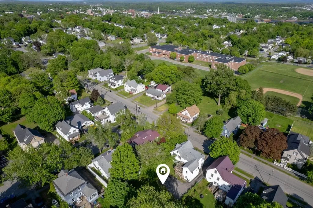 95 7th Street Bangor ME 04401