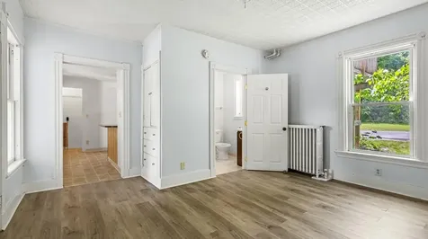 95 7th Street Bangor ME 04401