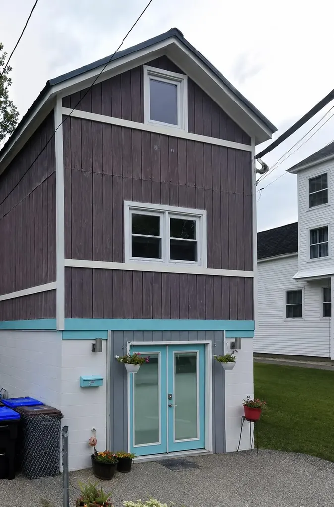 40 11th Street Old Orchard Beach ME 04064