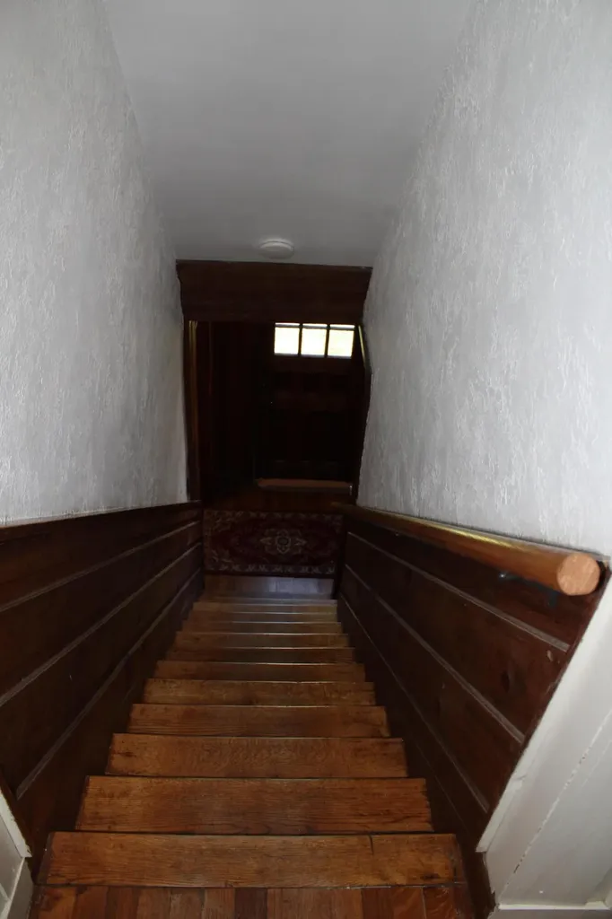 381 Highland Avenue Gardiner ME 04345