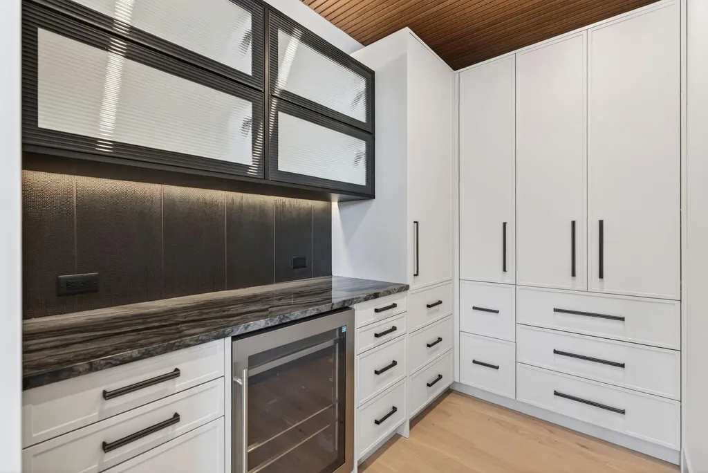 448 Blackstrap Road Falmouth ME 04105