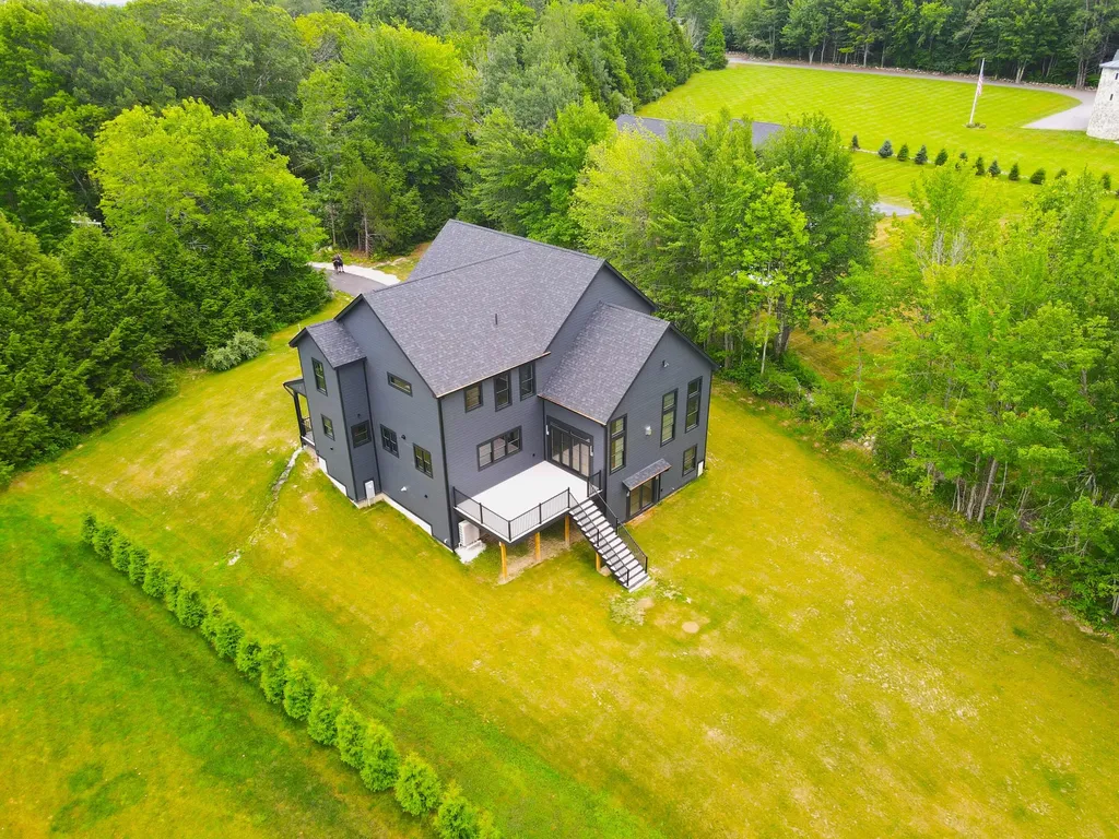 448 Blackstrap Road Falmouth ME 04105
