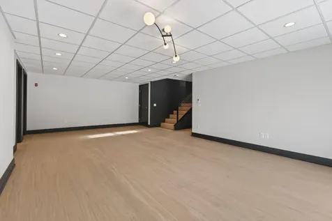 448 Blackstrap Road Falmouth ME 04105