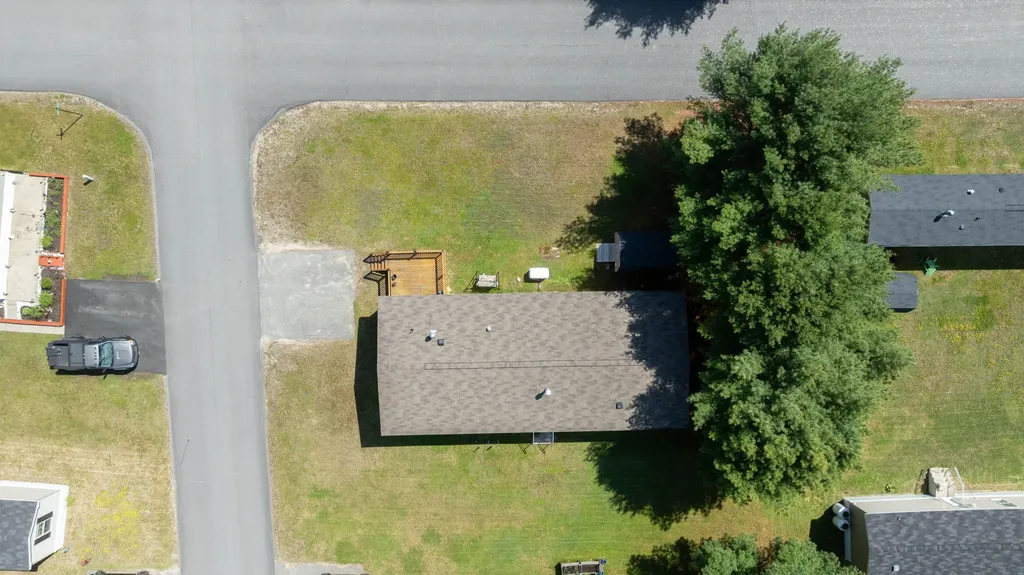 20 Purington Avenue Mechanic Falls ME 04256
