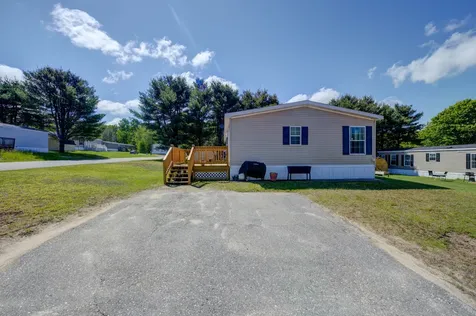20 Purington Avenue Mechanic Falls ME 04256