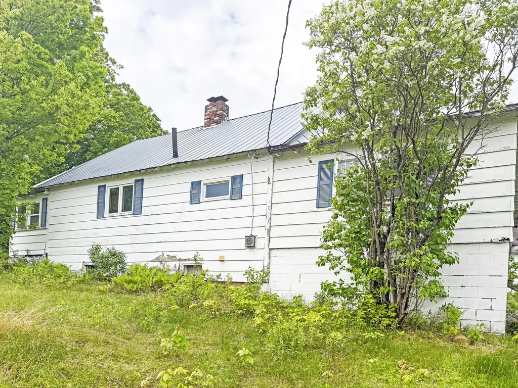 960 Main Street Wilton ME 04294