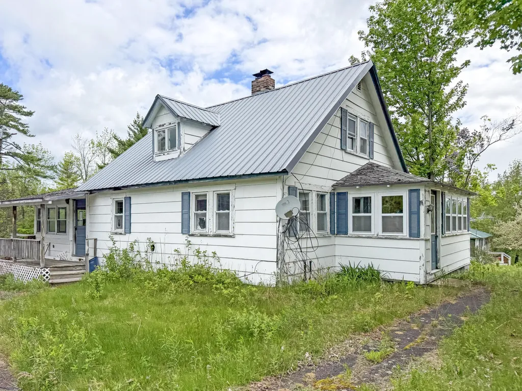 960 Main Street Wilton ME 04294