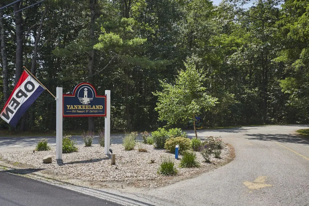 1 Robinson Way Kennebunk ME 04043