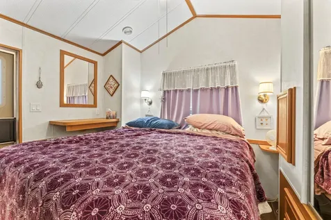 1 Robinson Way Kennebunk ME 04043