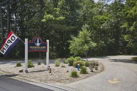 1 Robinson Way Kennebunk ME 04043