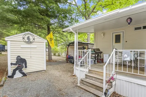 1 Robinson Way Kennebunk ME 04043