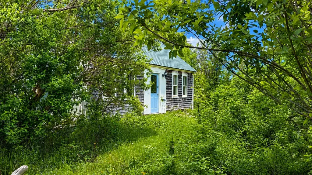 83 Clark Street Eastport ME 04631