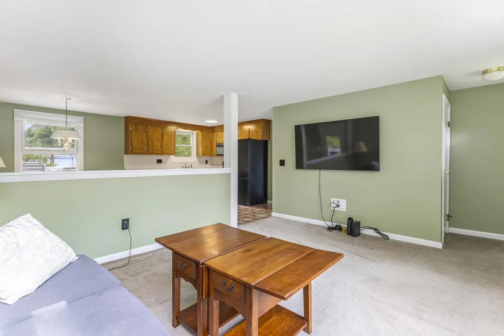 15 Birchwood Avenue Windham ME 04062