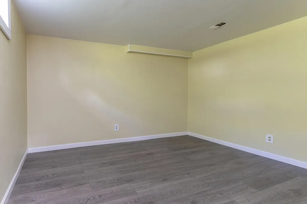 15 Birchwood Avenue Windham ME 04062