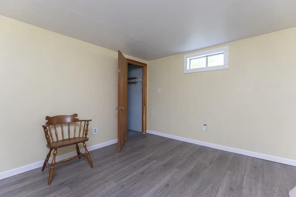 15 Birchwood Avenue Windham ME 04062