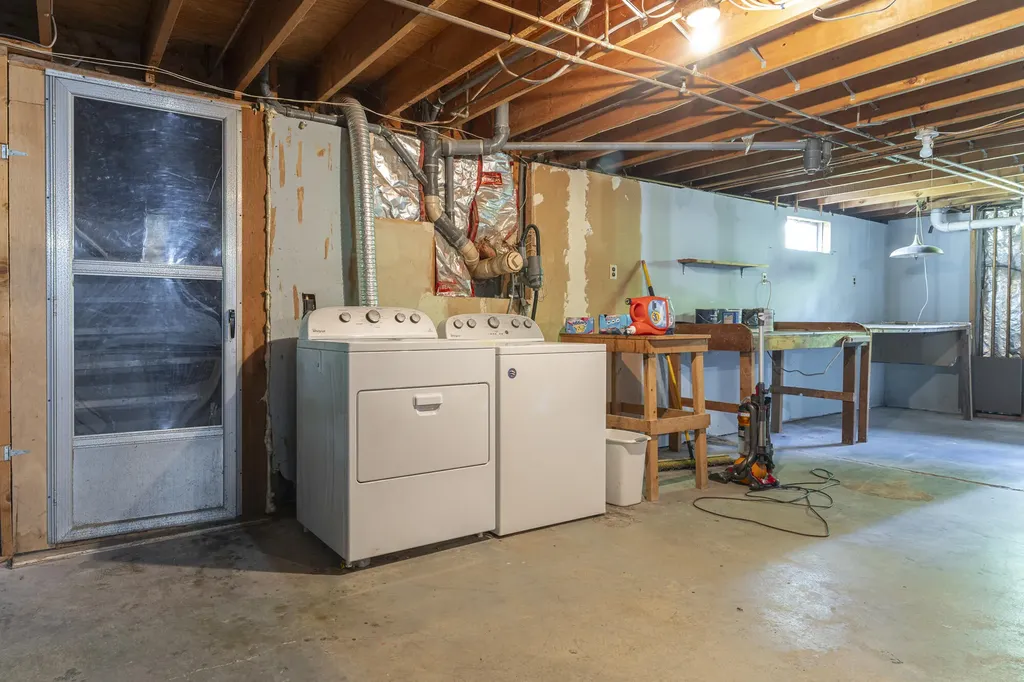 15 Birchwood Avenue Windham ME 04062