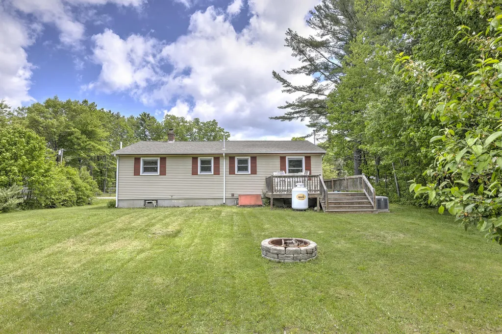 15 Birchwood Avenue Windham ME 04062