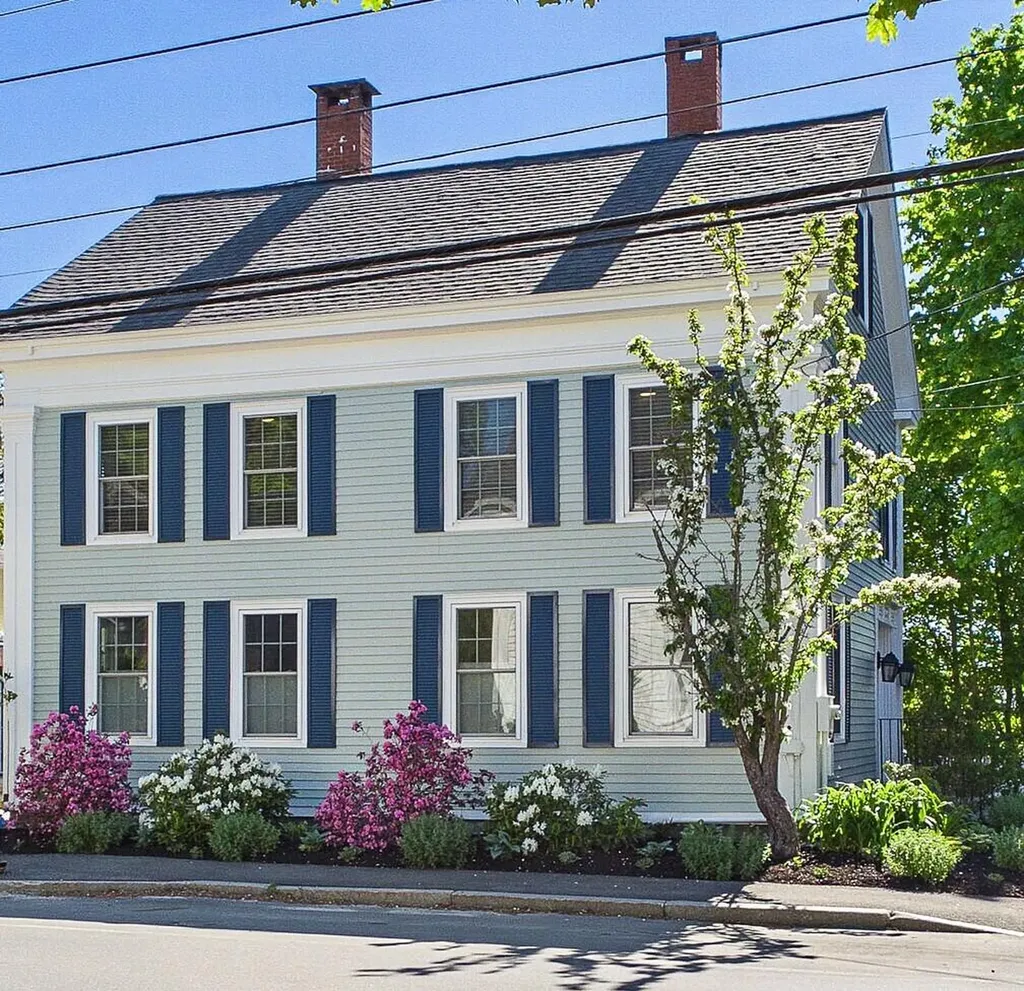 1059 Washington Street Bath ME 04530