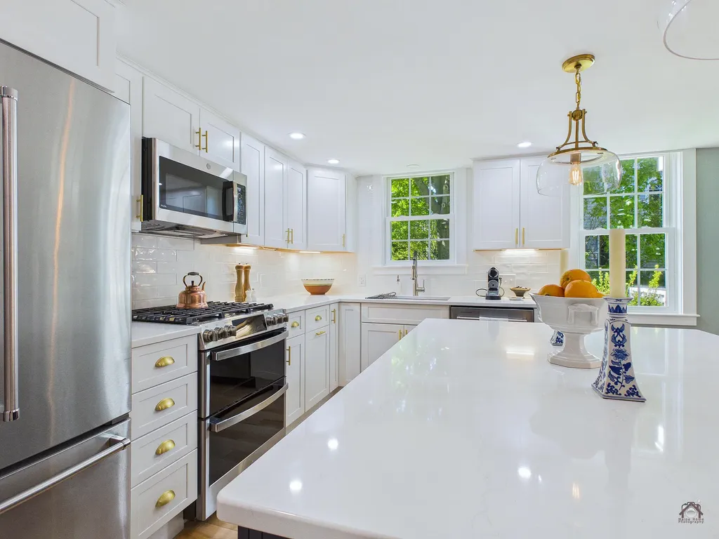 1059 Washington Street Bath ME 04530