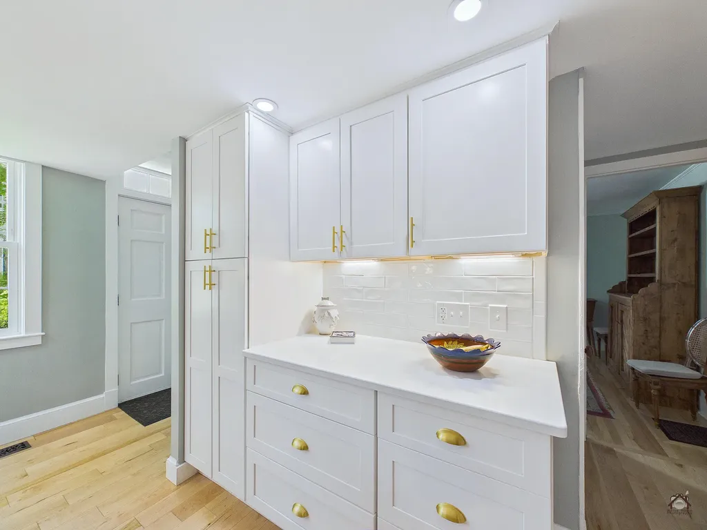 1059 Washington Street Bath ME 04530