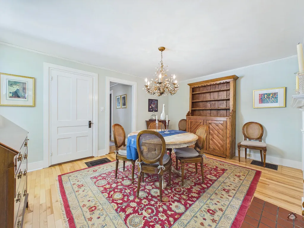 1059 Washington Street Bath ME 04530